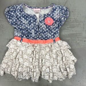 Girls top size 5